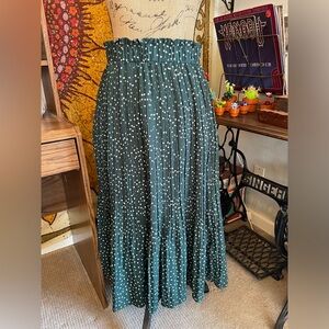 ✨ Forest Green White Polka Dot Pleated Midi Skirt ✨